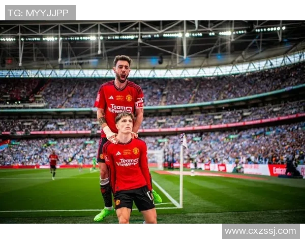 足总杯惊天逆转曼联5-1拜仁红牌争议引发全场热议