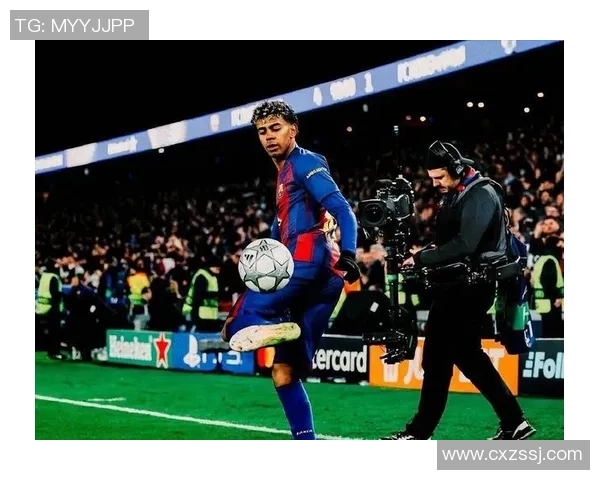 世界杯精彩对决那不勒斯逆转巴萨补时绝杀引发全场狂欢 世界杯精彩对决那不勒斯逆转巴萨补时绝杀引发全场狂欢