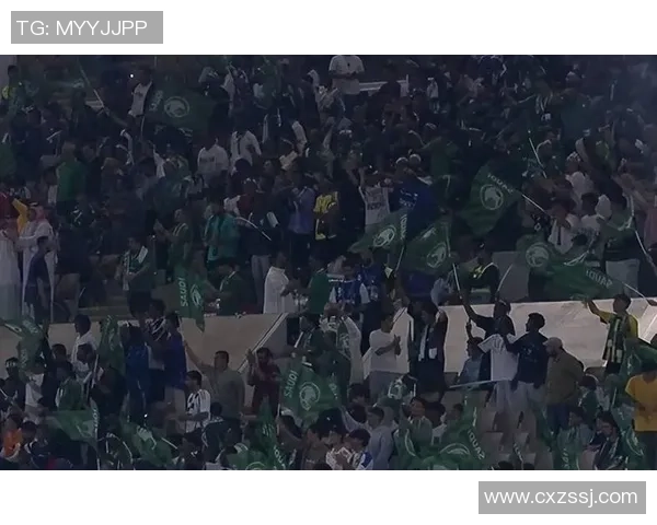 中超激战尤文与巴黎圣日耳曼握手言和红牌事件引发全场热议与转会传闻