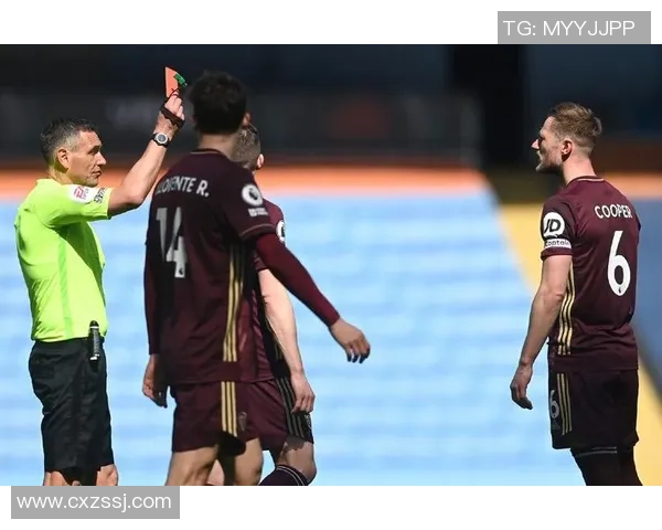 英超惊现冷门巴黎圣日耳曼与曼联战平零比零引发全场热议