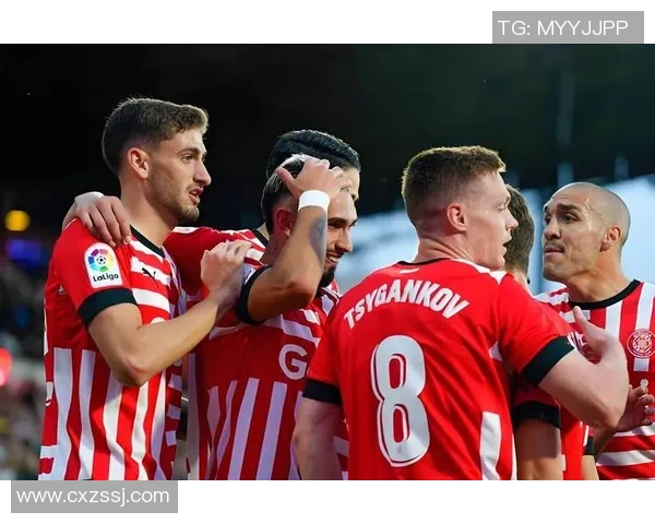 英超激战：里昂大胜马竞四球逆转引发转会风波全场沸腾