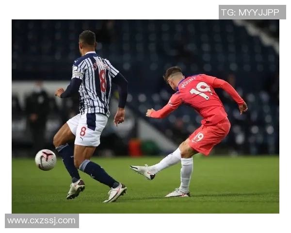 意甲激战曼城大胜本菲卡红牌事件引发全场热议与转会传闻